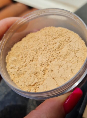 Pó de Seda Glow Maria Margarida